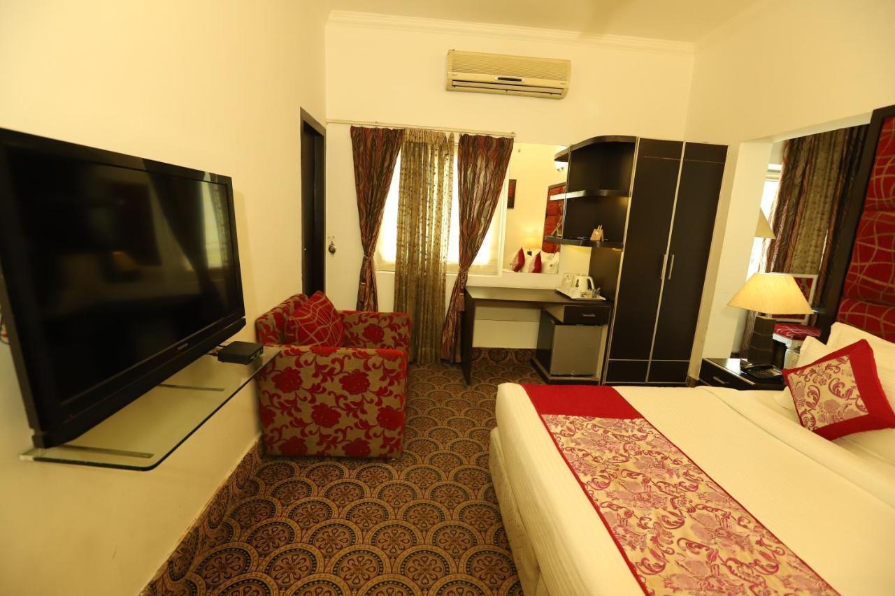 Hotel Capitol Hills - Greater Kailash Delhi Új-Delhi Kültér fotó