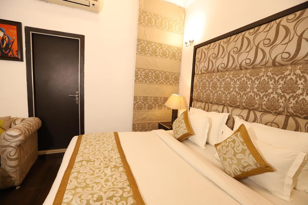 Hotel Capitol Hills - Greater Kailash Delhi Új-Delhi Kültér fotó