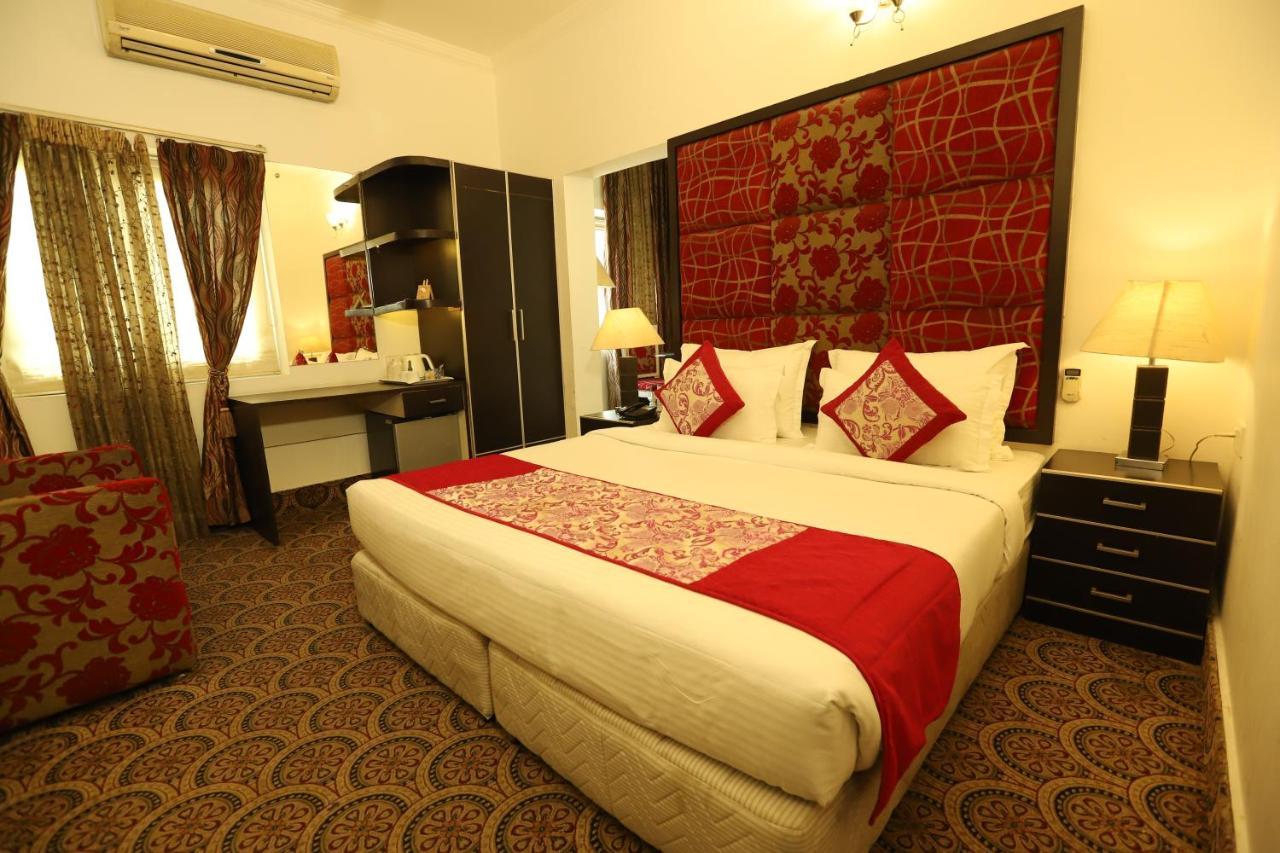 Hotel Capitol Hills - Greater Kailash Delhi Új-Delhi Kültér fotó