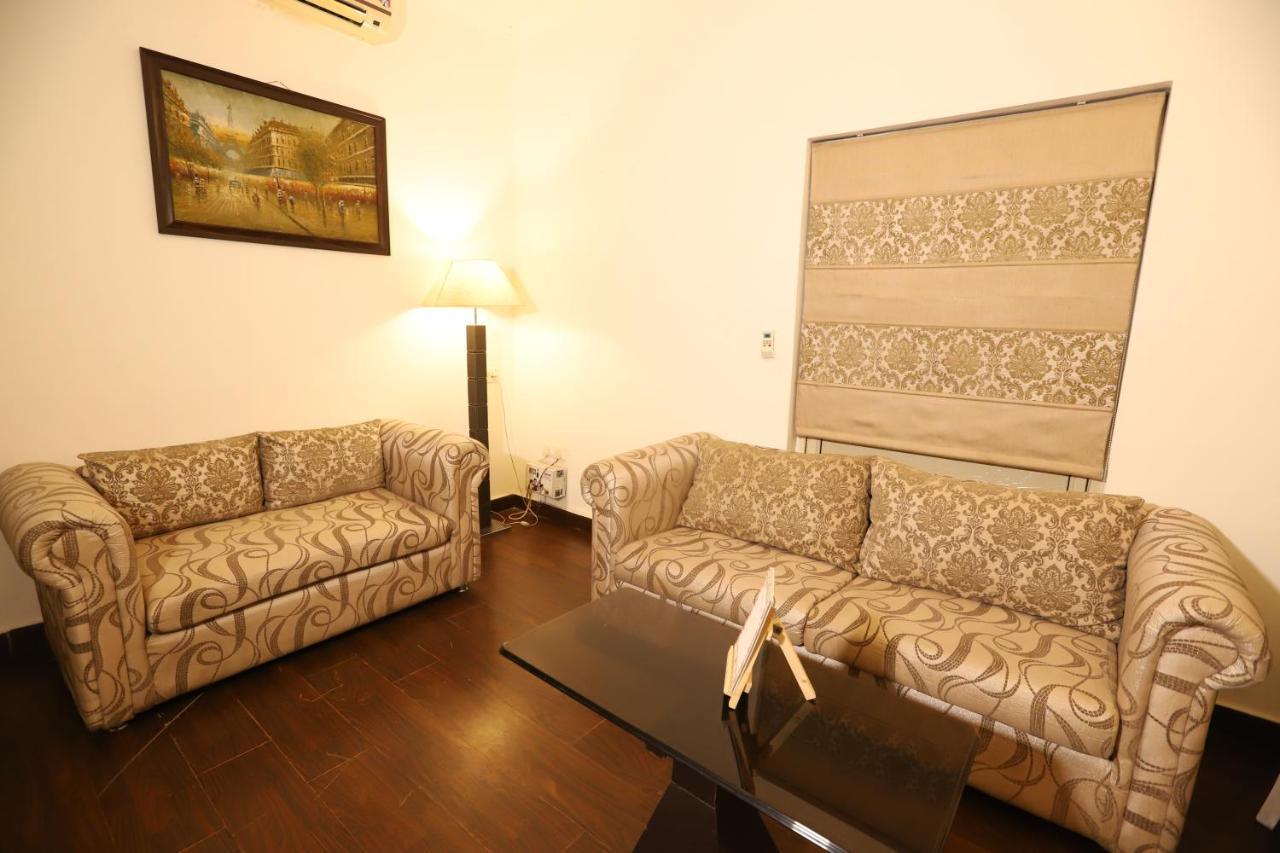 Hotel Capitol Hills - Greater Kailash Delhi Új-Delhi Kültér fotó