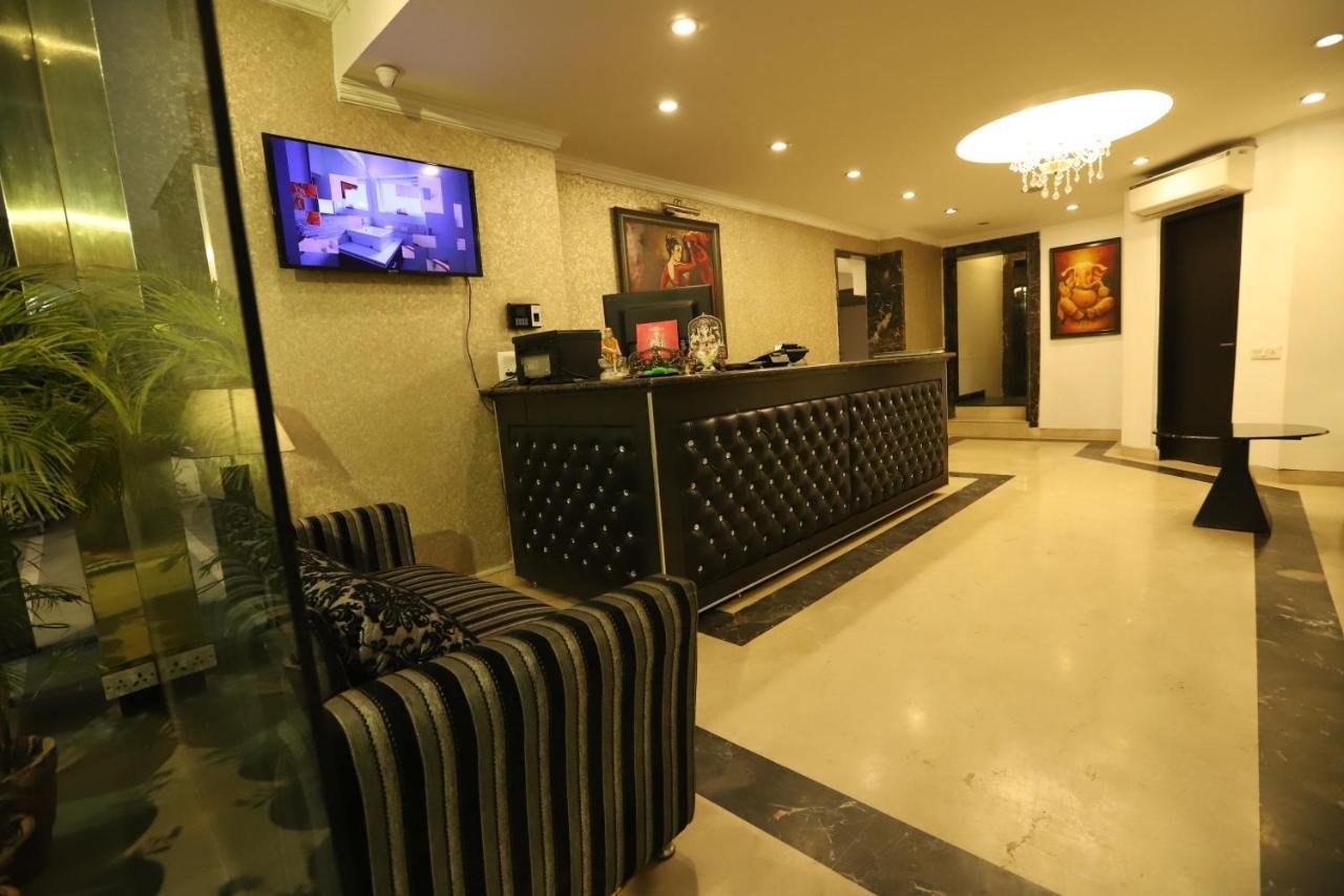 Hotel Capitol Hills - Greater Kailash Delhi Új-Delhi Kültér fotó