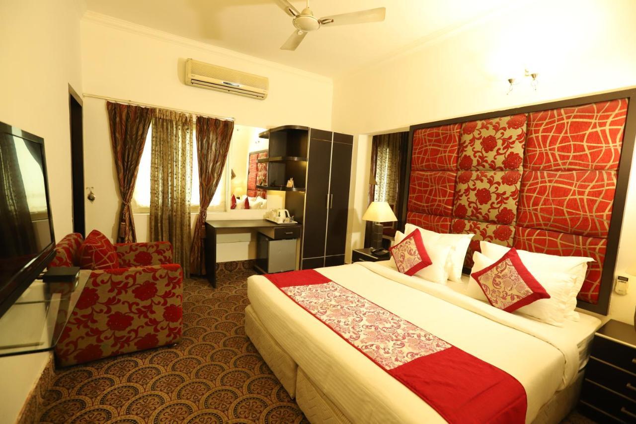 Hotel Capitol Hills - Greater Kailash Delhi Új-Delhi Kültér fotó